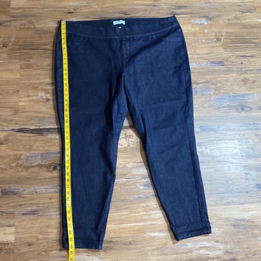 Lane Bryant High Rise Ultimate Stretch Jeggings - Picture 9 of 13